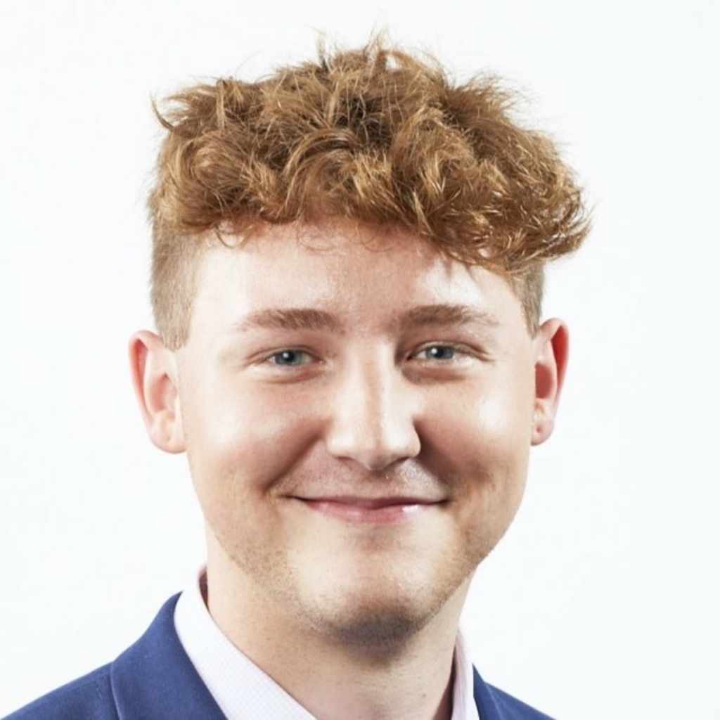 Headshot of Cal Wagner