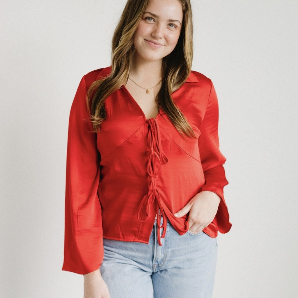 Portrait of Meredith Arnold.